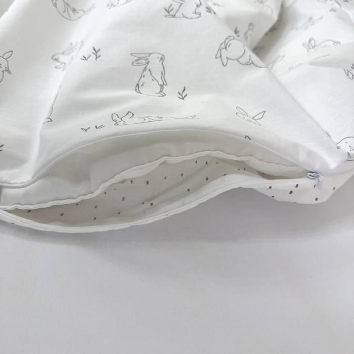 Змінний комплект постільної білизни Baby Mix Зайчики сірі на білому
