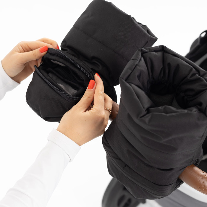 Практичная муфта-рукавички флис черная 1818F